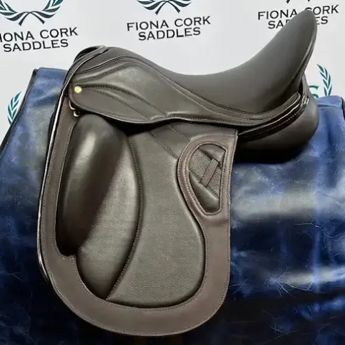 Pro -R Dressage Saddle